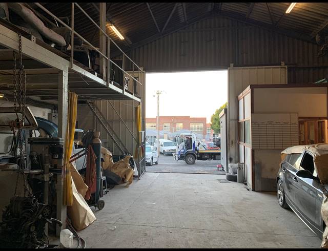 370M² FACTORY TO LET IN PAROW EAST